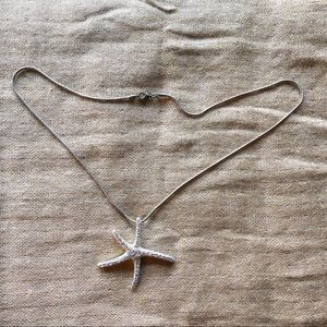 Sea star necklace